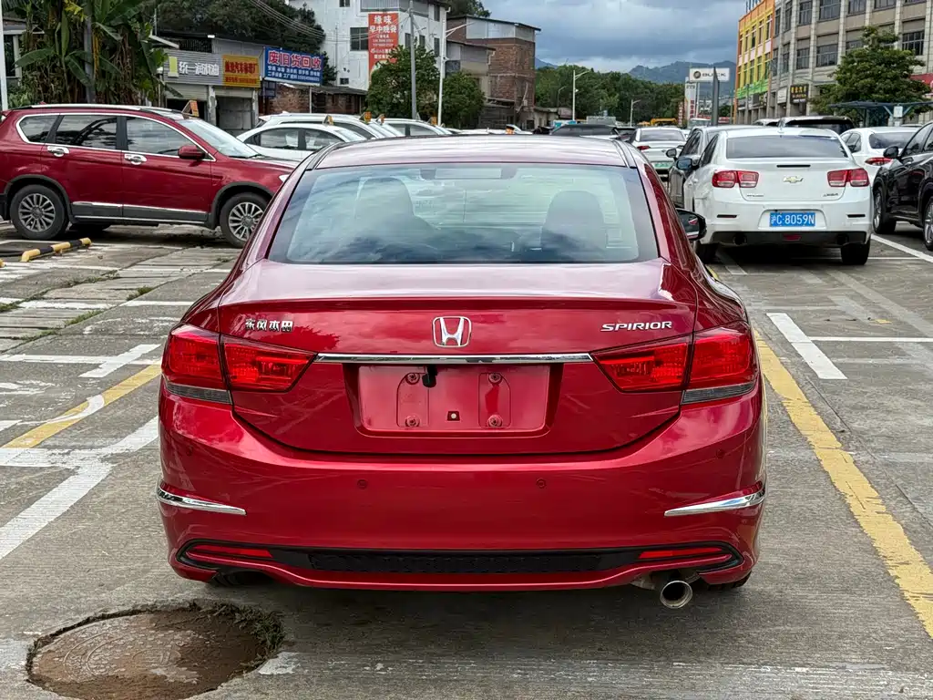 Honda Spirior — миниатюра 8
