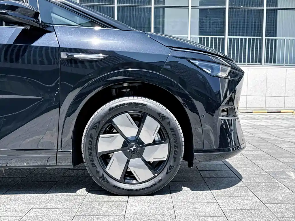 XPeng X9 — миниатюра 14