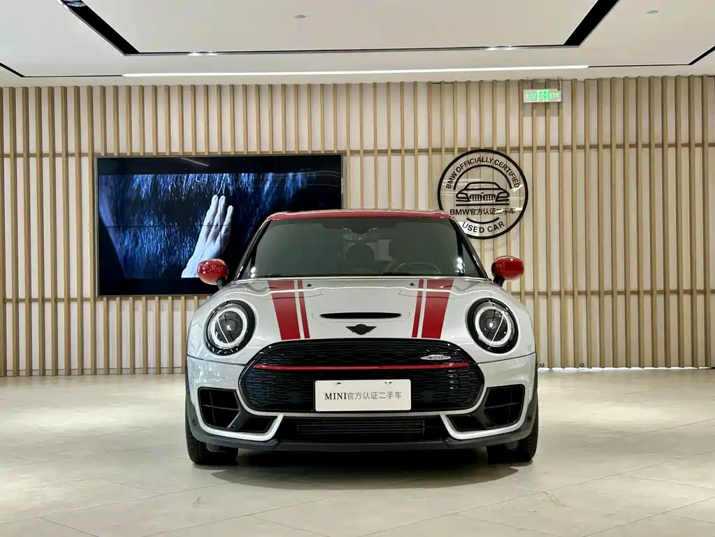 MINI JCW CLUBMAN