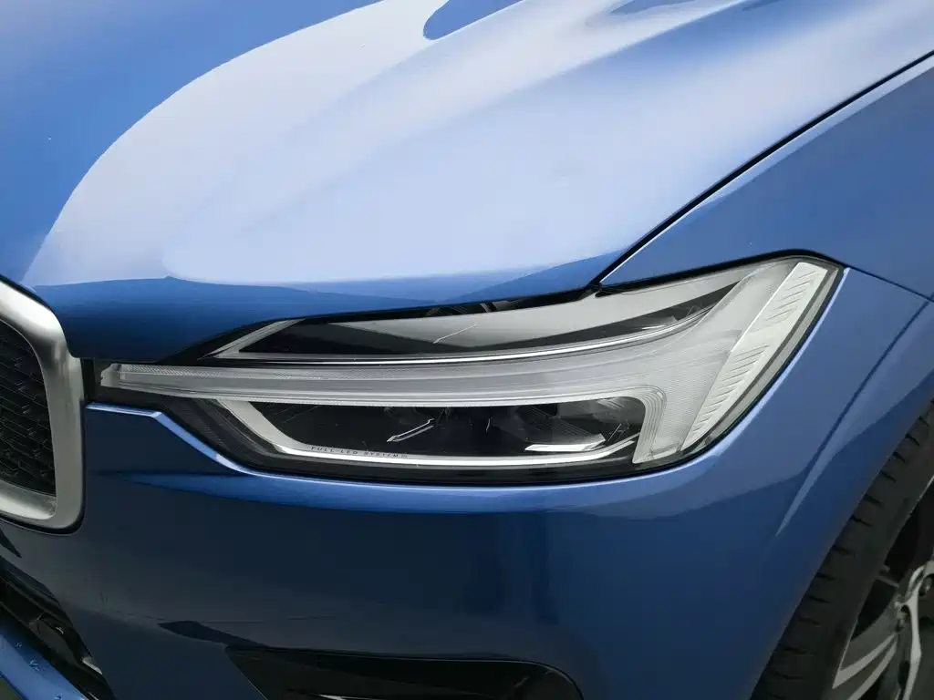 Volvo XC60 — миниатюра 7