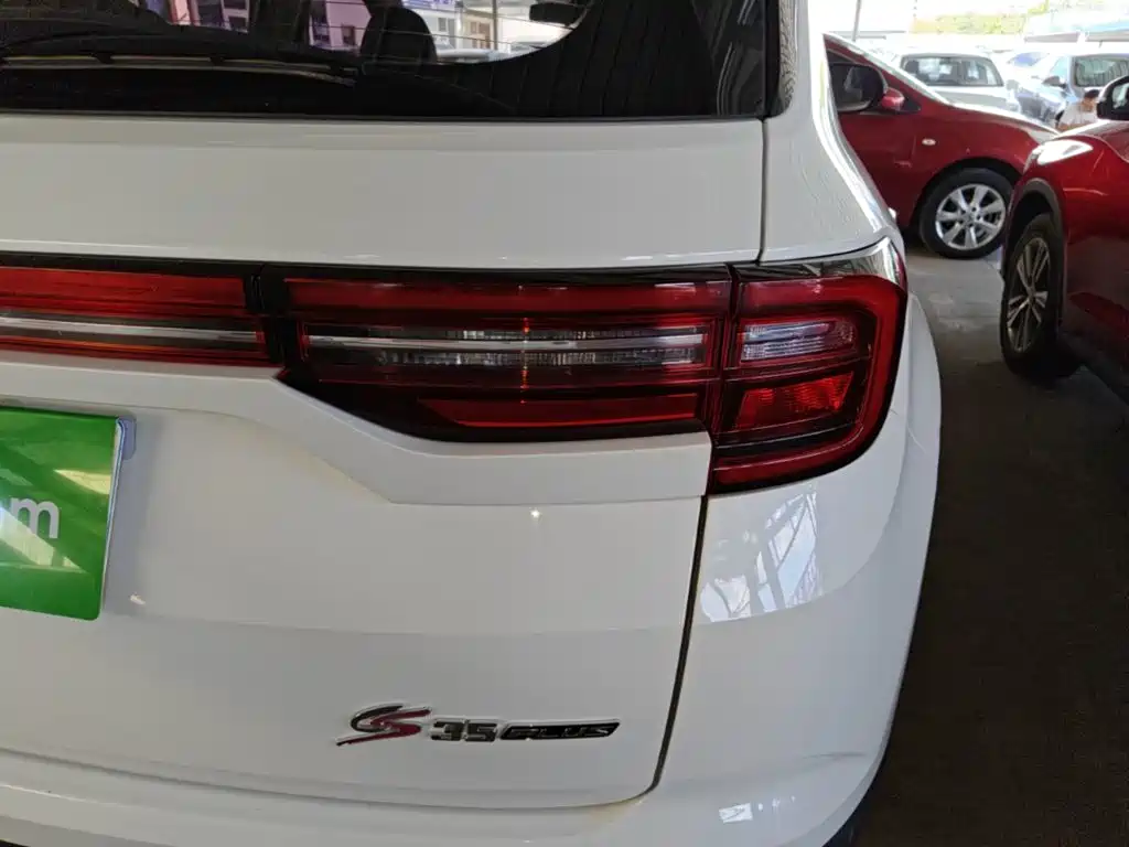Changan CS35PLUS — миниатюра 8