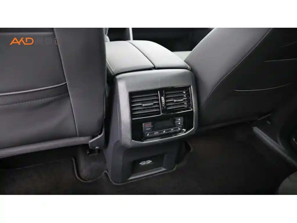 Volkswagen Teramont — миниатюра 9
