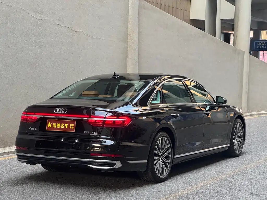 Audi A8 — миниатюра 7