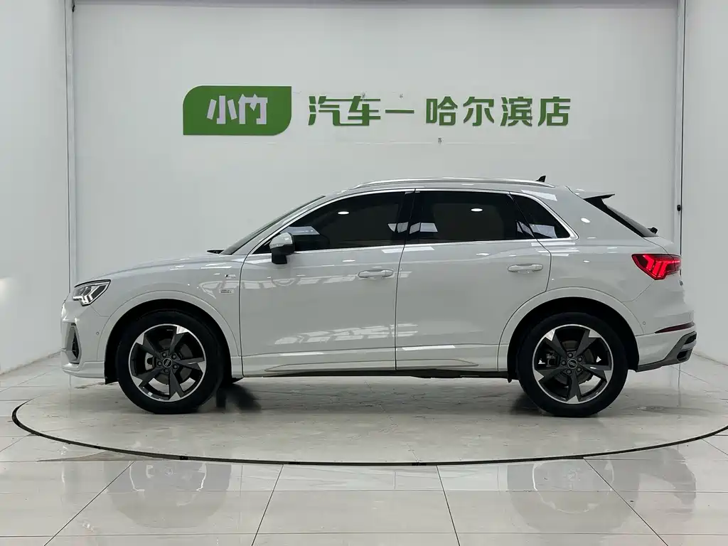 Audi Q3 — миниатюра 5