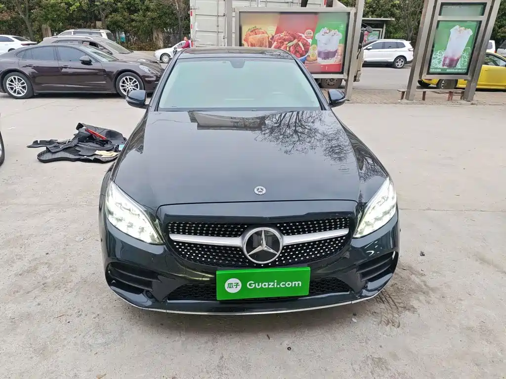 Mercedes-Benz C-Class — миниатюра 3