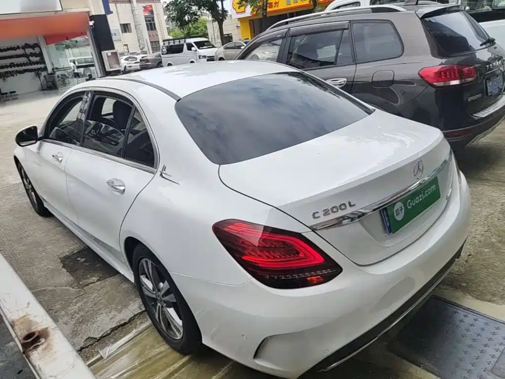 Mercedes-Benz C-Class — миниатюра 5