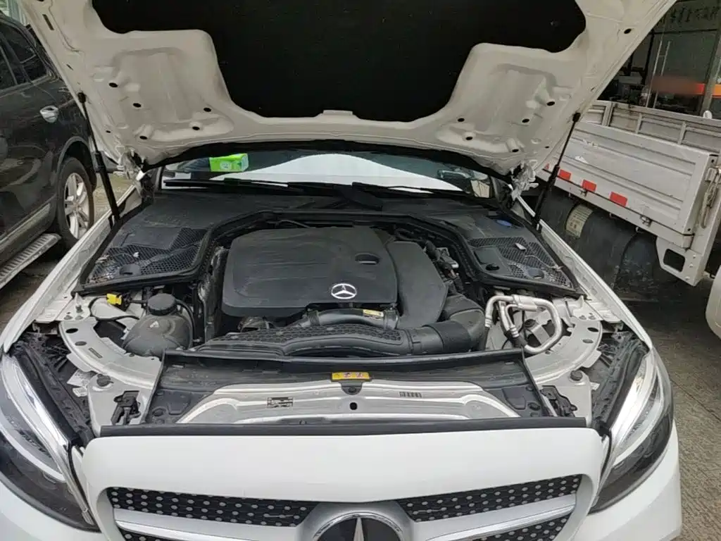 Mercedes-Benz C-Class — миниатюра 20