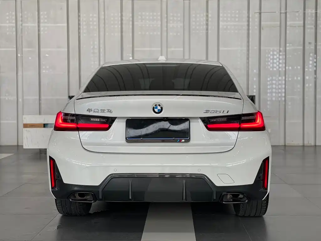 BMW 3 Series — миниатюра 12