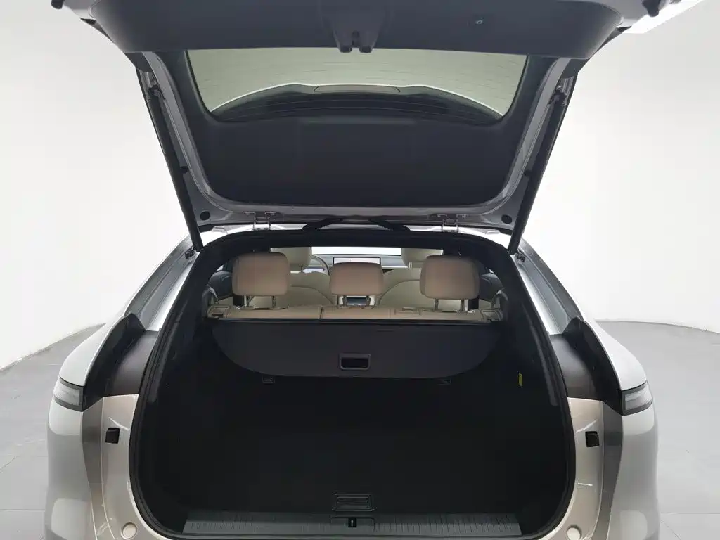 XPeng G6 — миниатюра 16