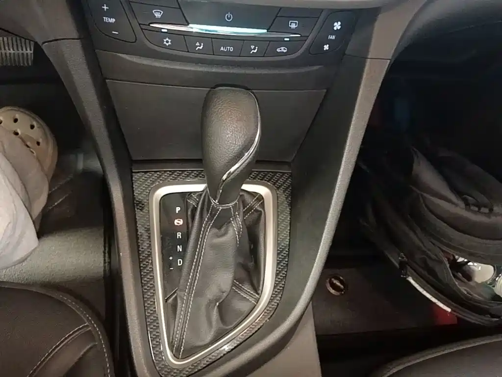 Buick Excelle — миниатюра 14