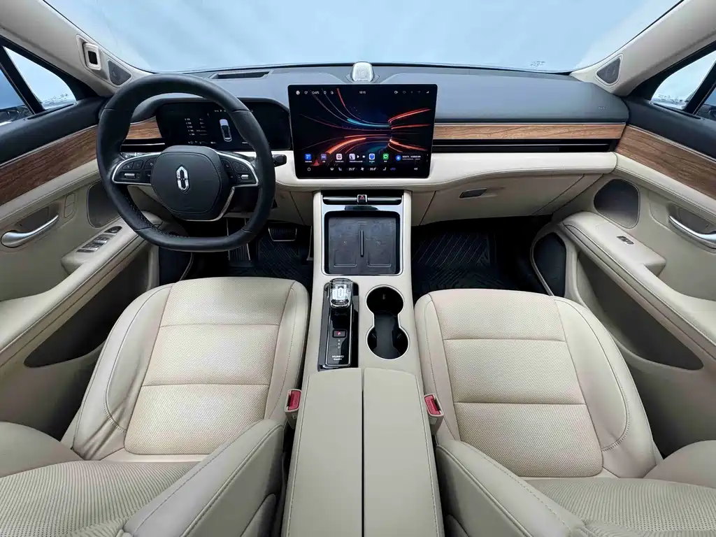AITO AITO M5 — миниатюра 8