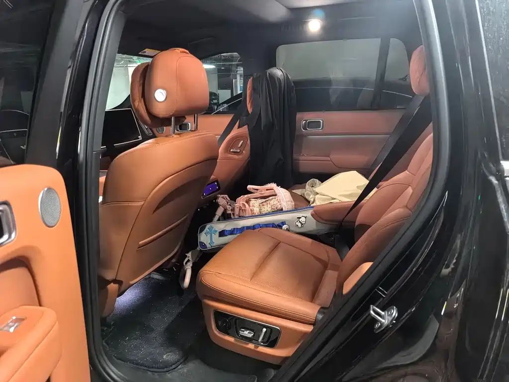 Li Auto Li L8 — миниатюра 4