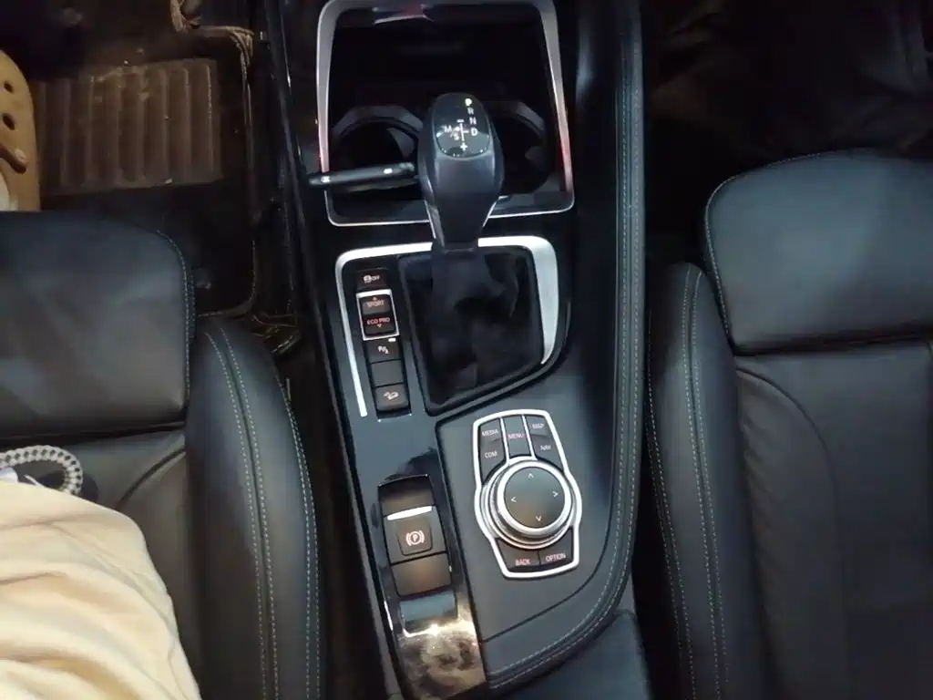BMW X1 — миниатюра 14