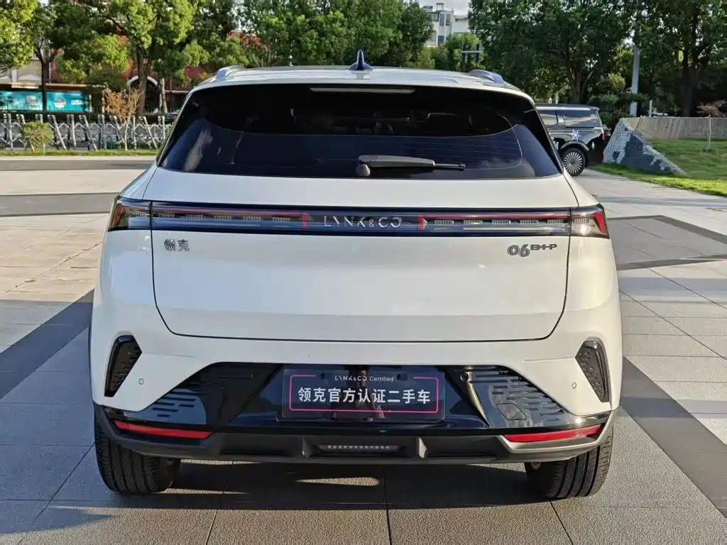 Lynk & Co 06 EM-P — миниатюра 11