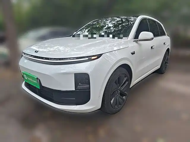 2025 Li Xiang L6