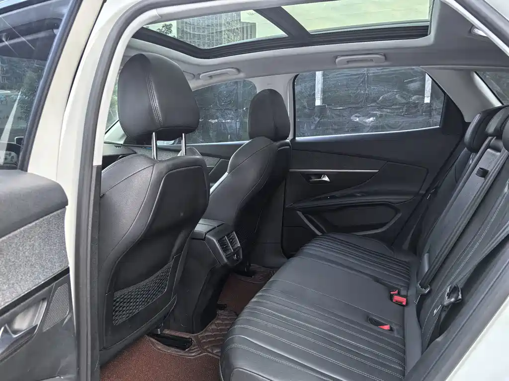 Peugeot 4008 — миниатюра 9
