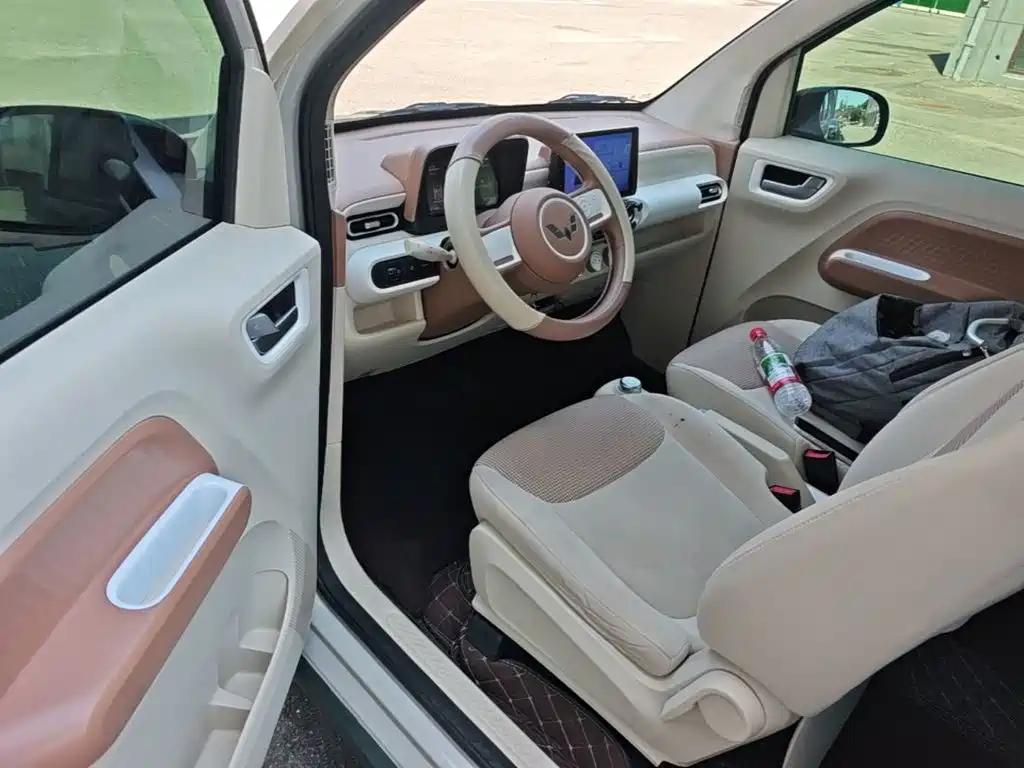 Wuling MINIEV — миниатюра 16