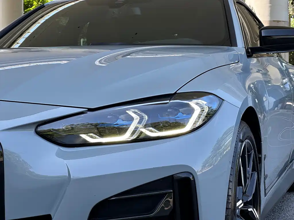 BMW 4 Series — миниатюра 16