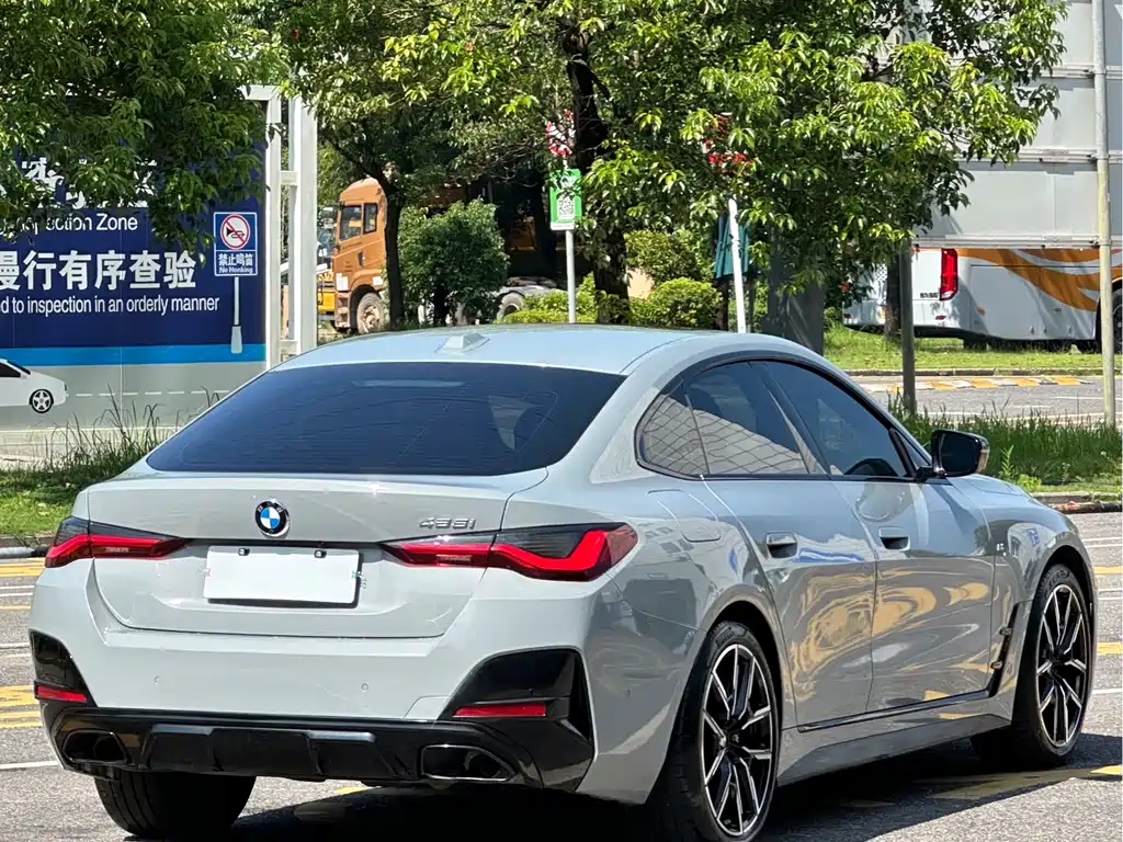 BMW 4 Series — миниатюра 17