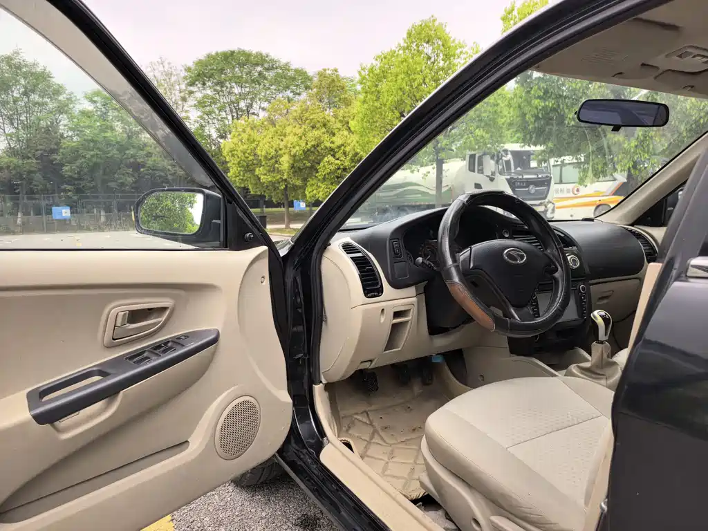Soueast V3 2014 1.5L MT