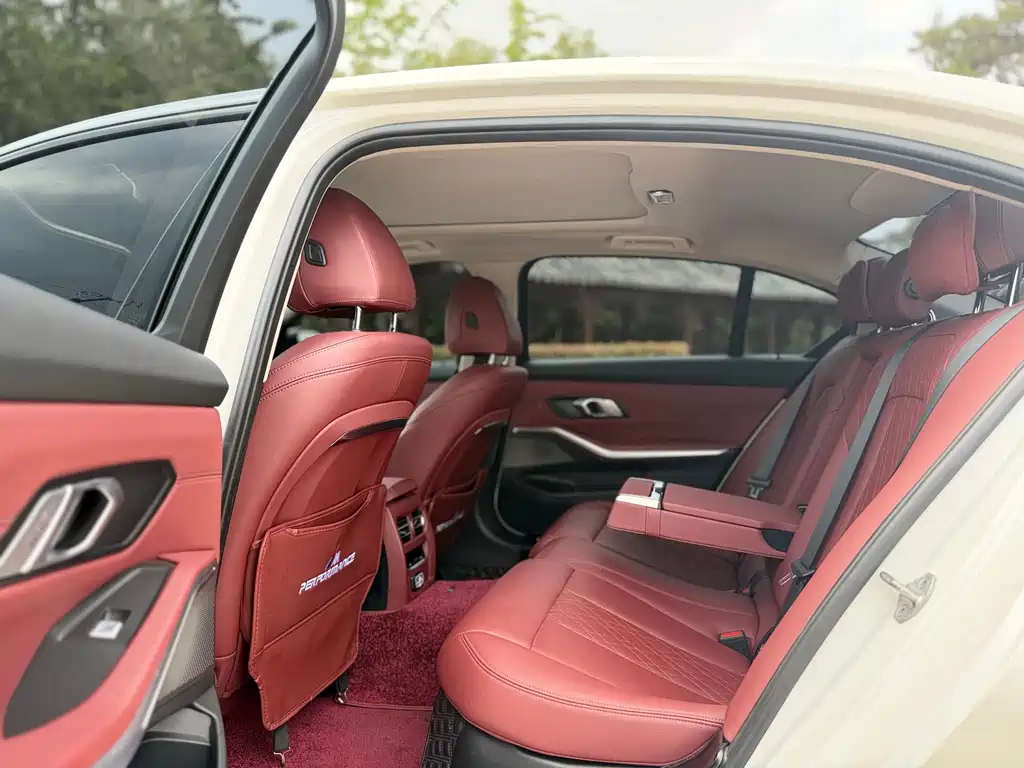 BMW i3 — миниатюра 6