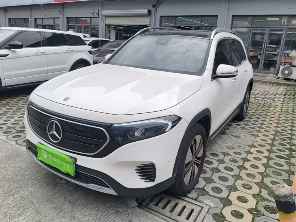 Mercedes-Benz EQB