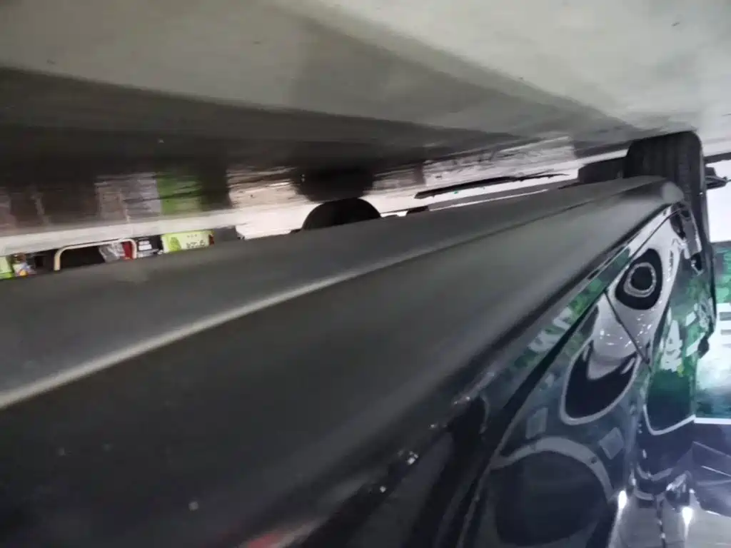 Tesla Model 3 — миниатюра 22