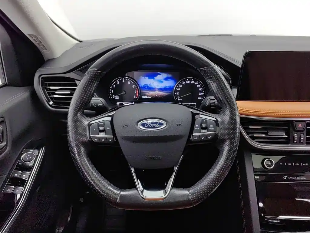 Ford Escape — миниатюра 11