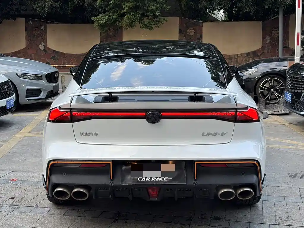 Changan UNI-V — миниатюра 13