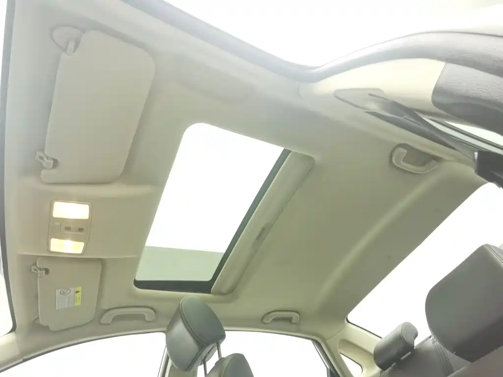 Changan Eado DT — миниатюра 7