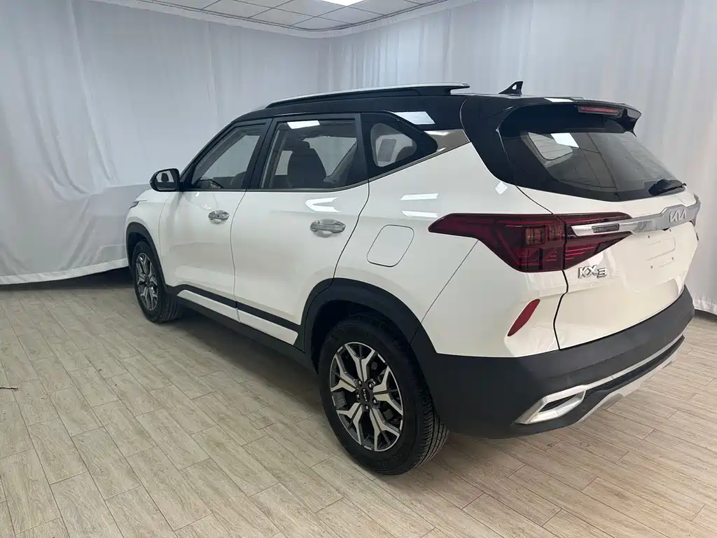 KIA KX3 PROUD RUN