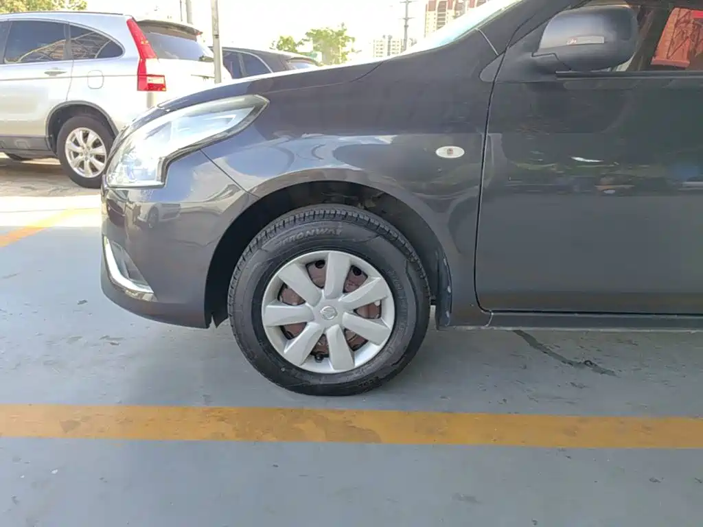 Nissan Sunny — миниатюра 23