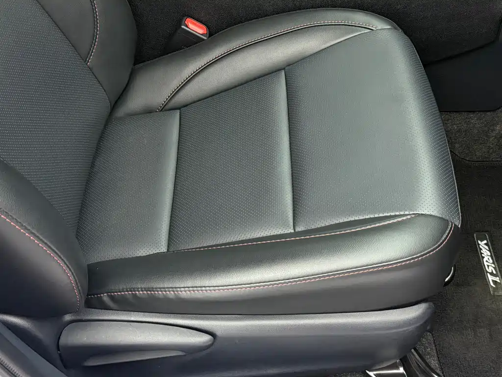 Toyota Yaris L — миниатюра 21