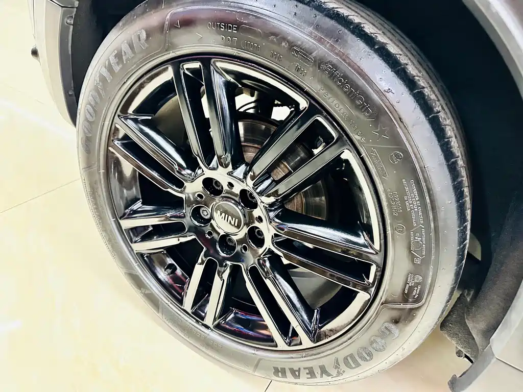 MINI Mini Countryman — миниатюра 11