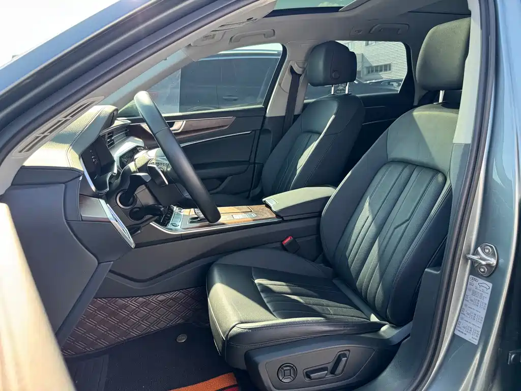 Audi A6 (Import) — миниатюра 12