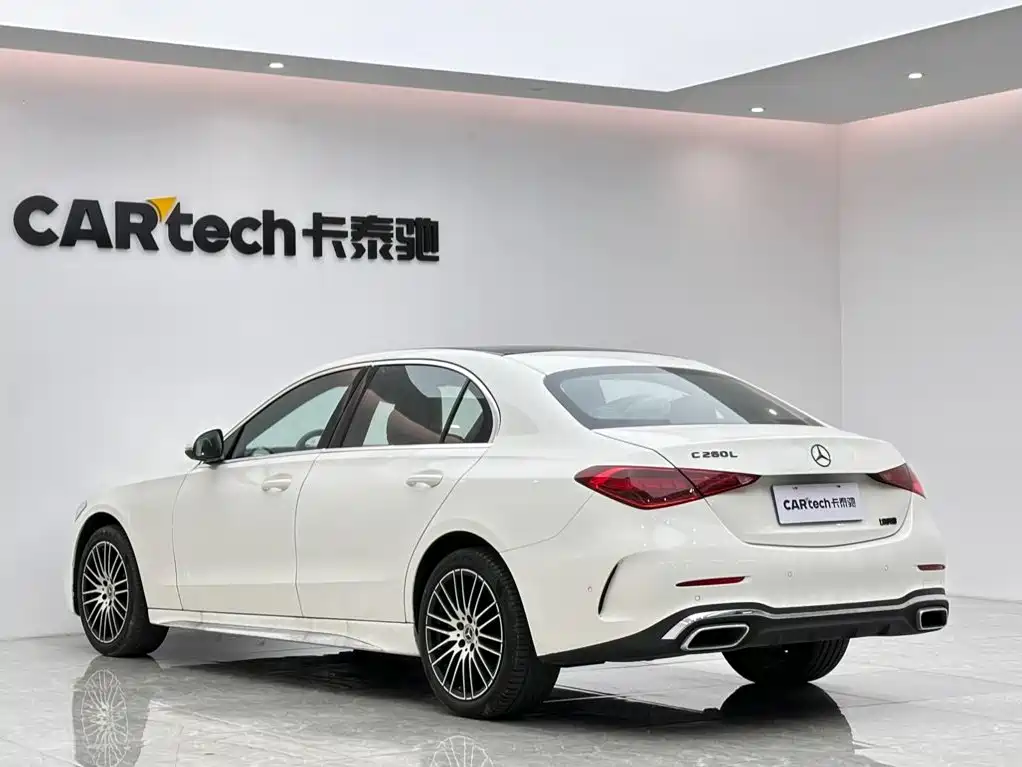 Mercedes-Benz C-Class — миниатюра 3