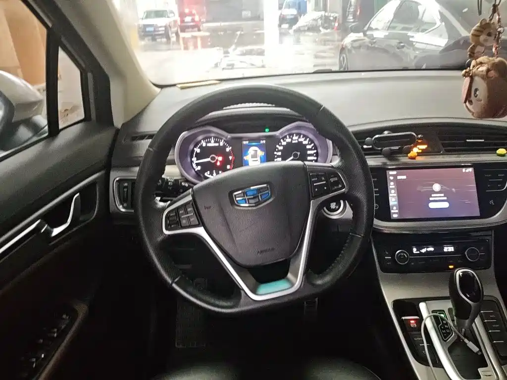 Geely Emgrand GS — миниатюра 3