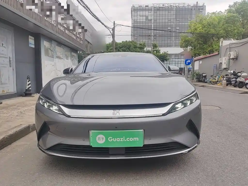 BYD Han — миниатюра 3