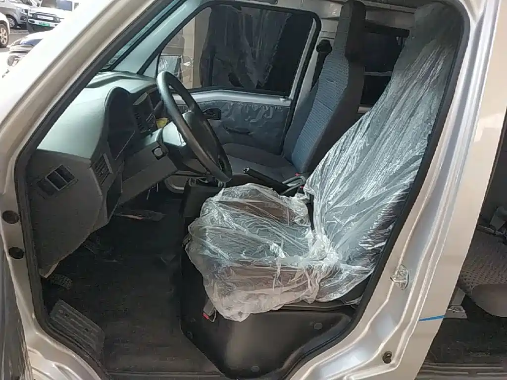 Wuling Zhiguang — миниатюра 15