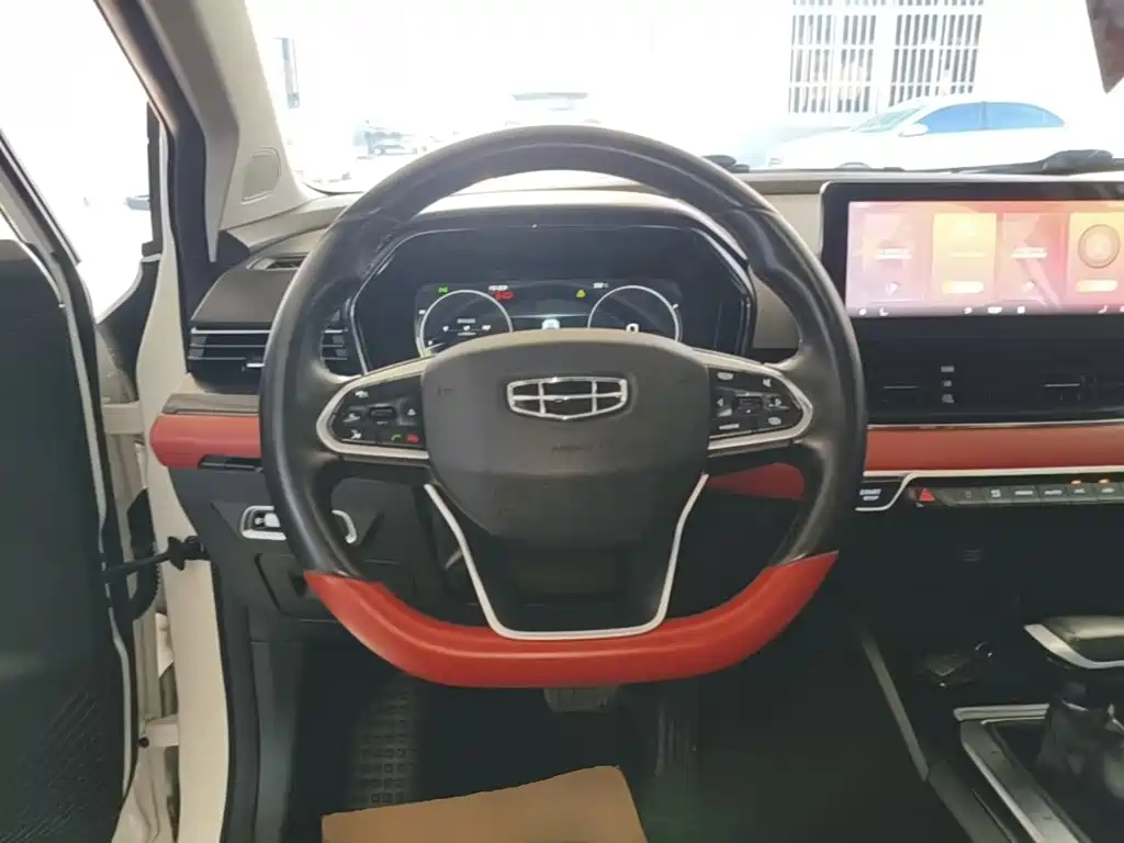 Geely Emgrand S — миниатюра 7