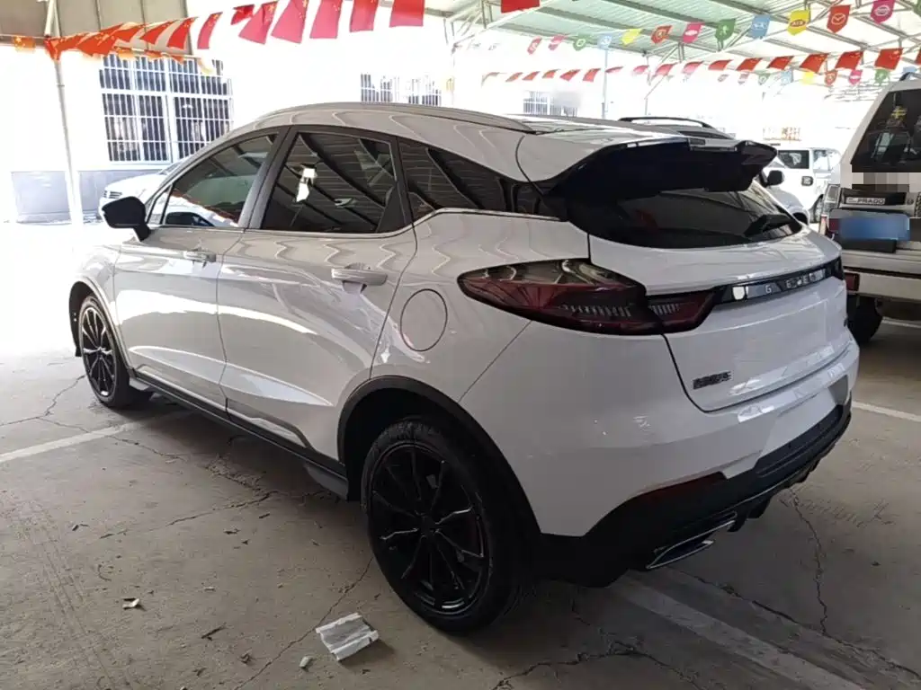 Geely Emgrand S — миниатюра 22