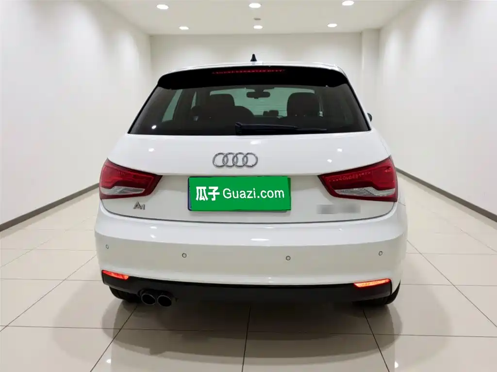 Audi A1 2016 30 TFSI Sportback Design