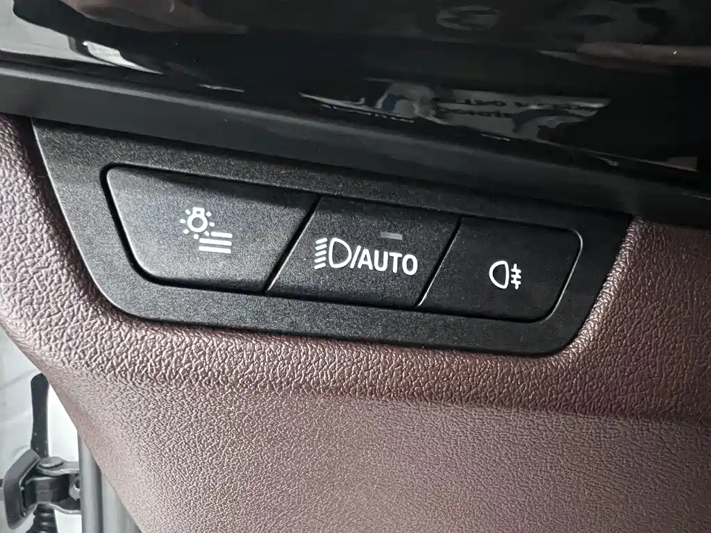 BMW X1 — миниатюра 8
