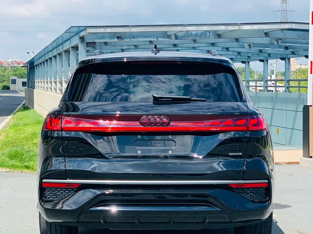 Audi Q6 — миниатюра 6