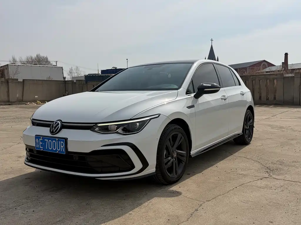 Volkswagen Golf 2022