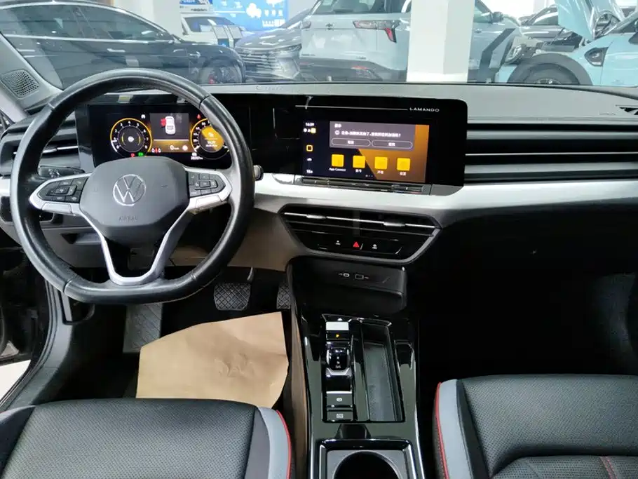 Volkswagen Lamando — миниатюра 12