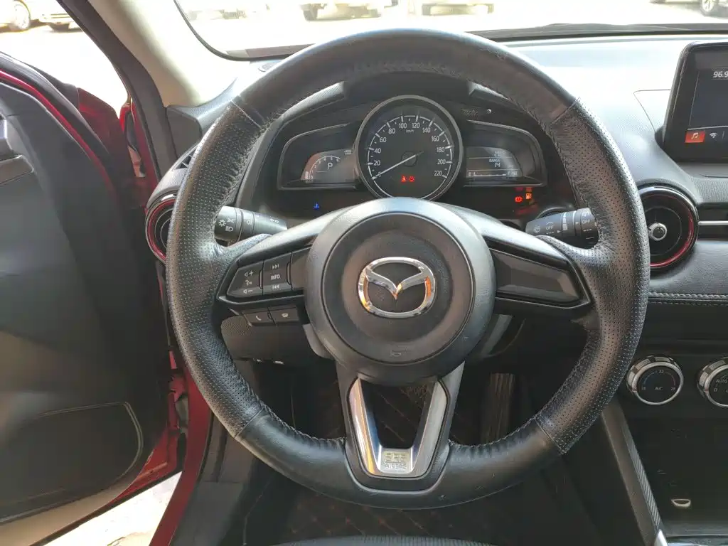 Mazda CX-3 — миниатюра 11