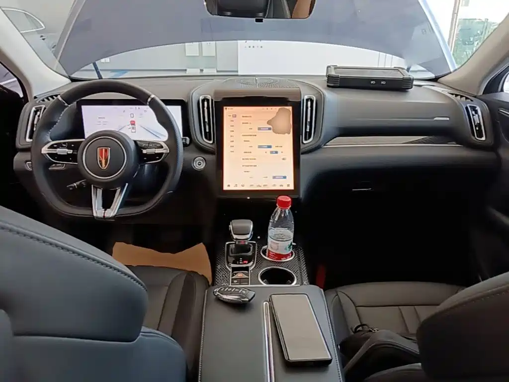 Hongqi Hongqi HS3 PHEV — миниатюра 10