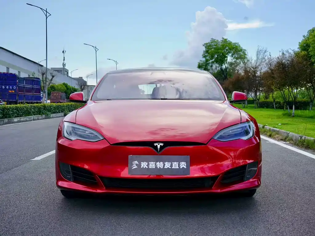 TESLA MODEL S