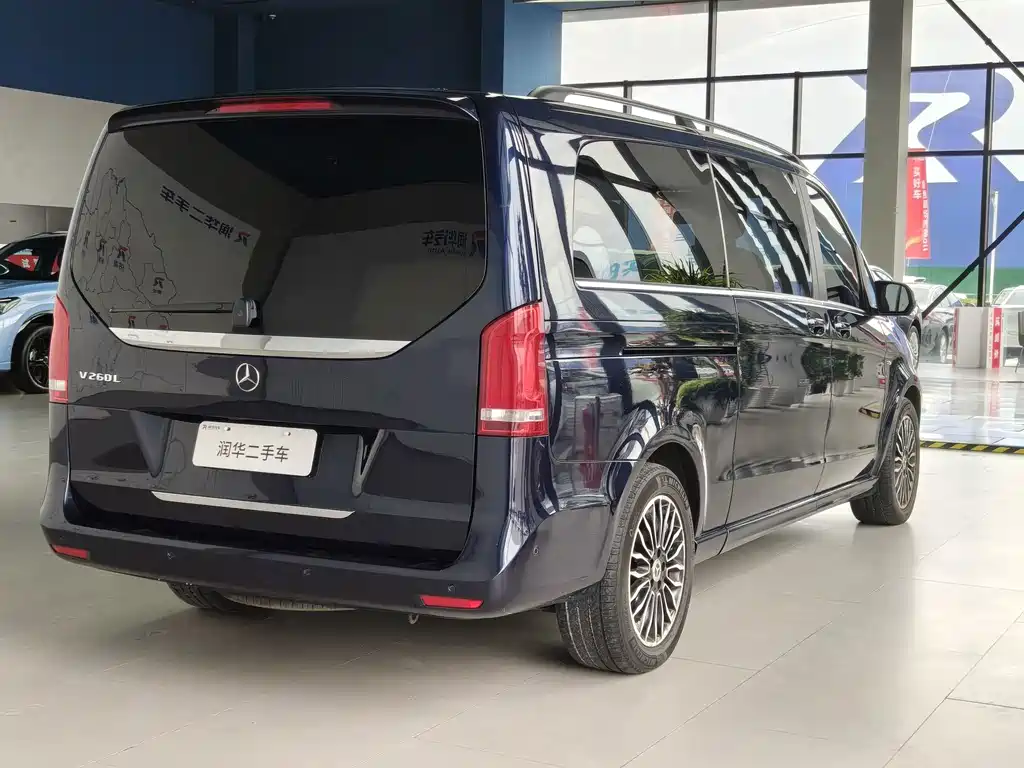 Mercedes-Benz V-Class — миниатюра 5